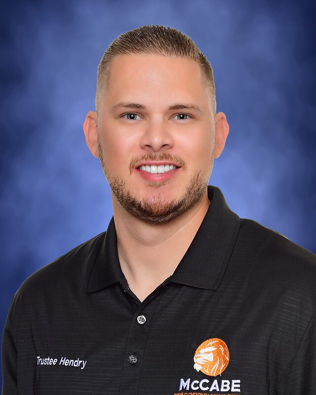 Member  Mr. Alec  Hendry 