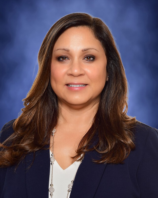 Member  Mrs. Veronica  Hernandez 