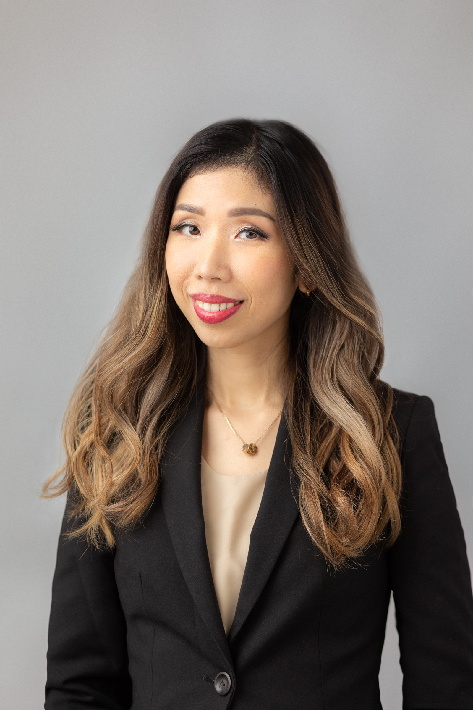 Member  Joanna Lam