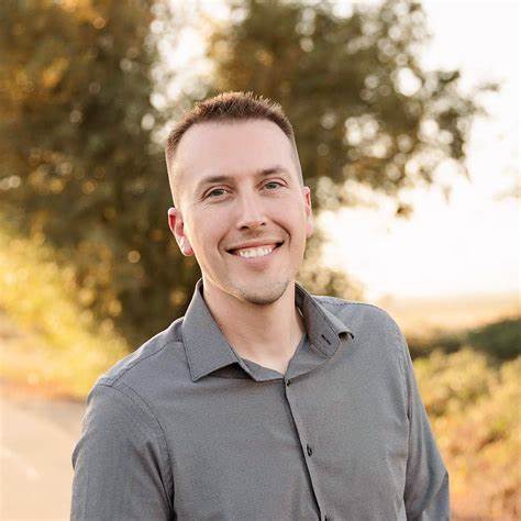 Member  Seth R. Stemen