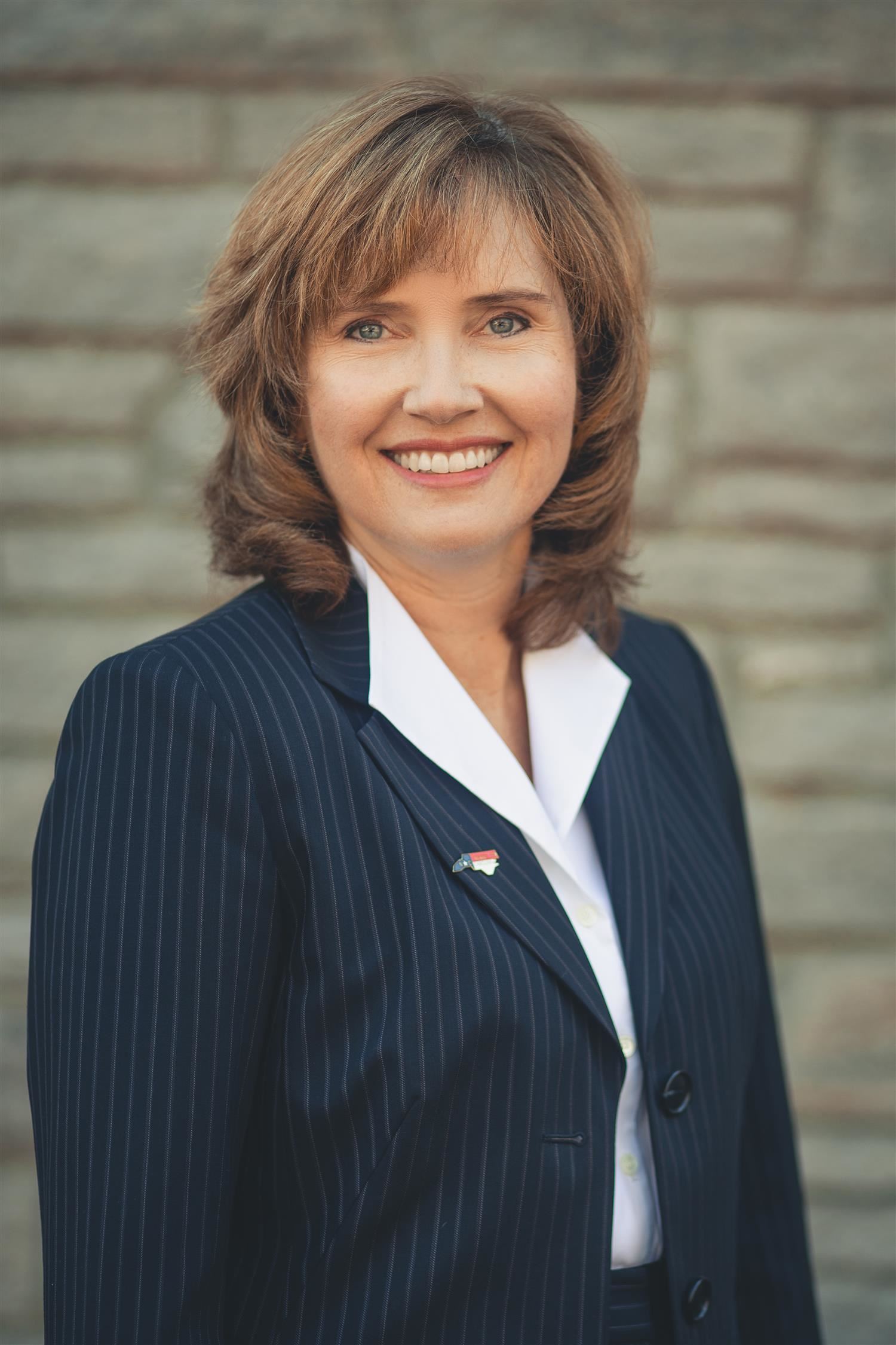 Member   Jennifer J.  Dacey 