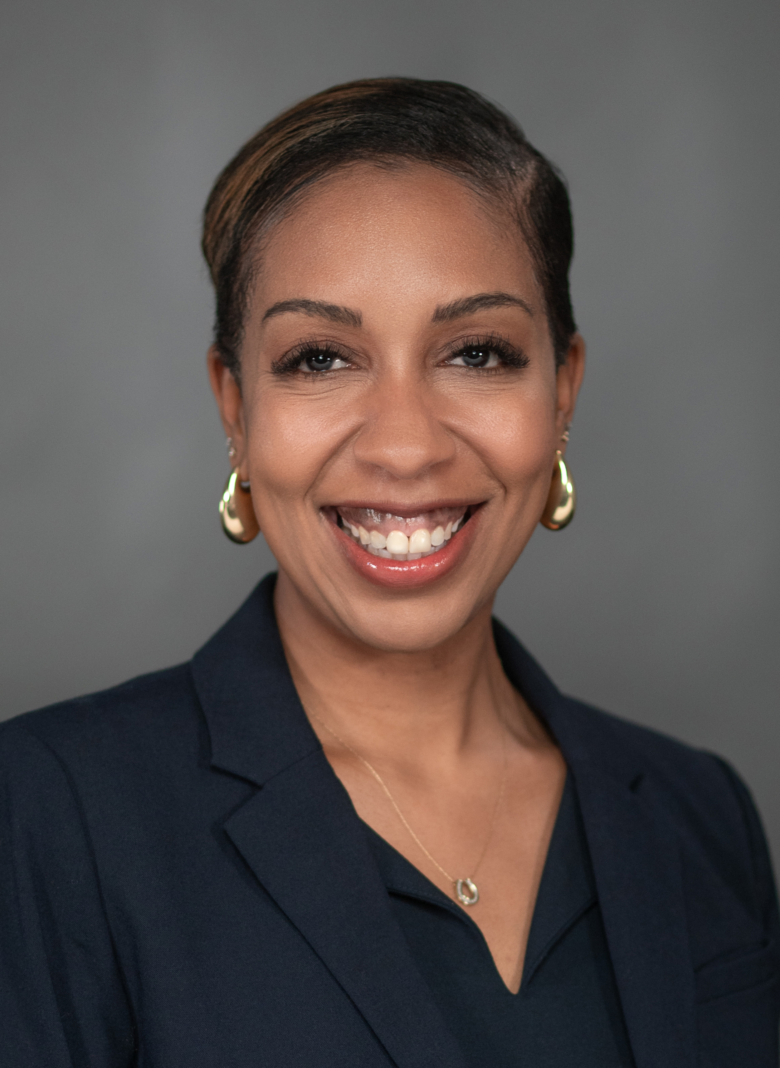 Member  Dr. Mariah  Walker 