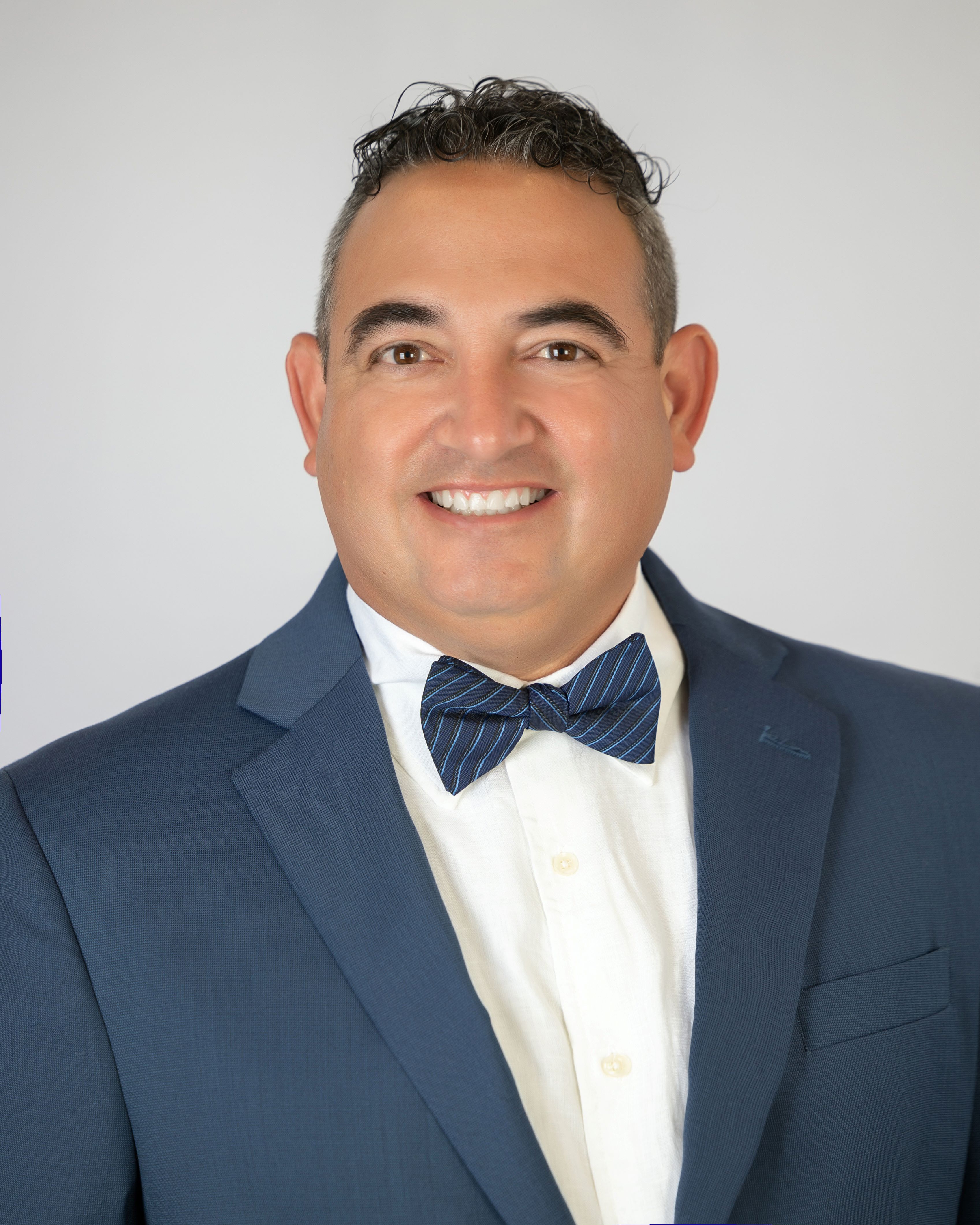 Member  Jeremy  De La Torre 