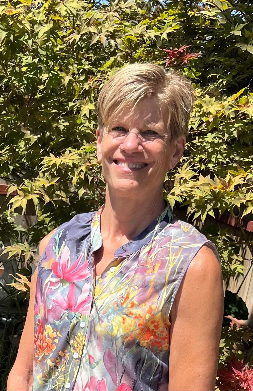 Member   Gayle  Olsen 