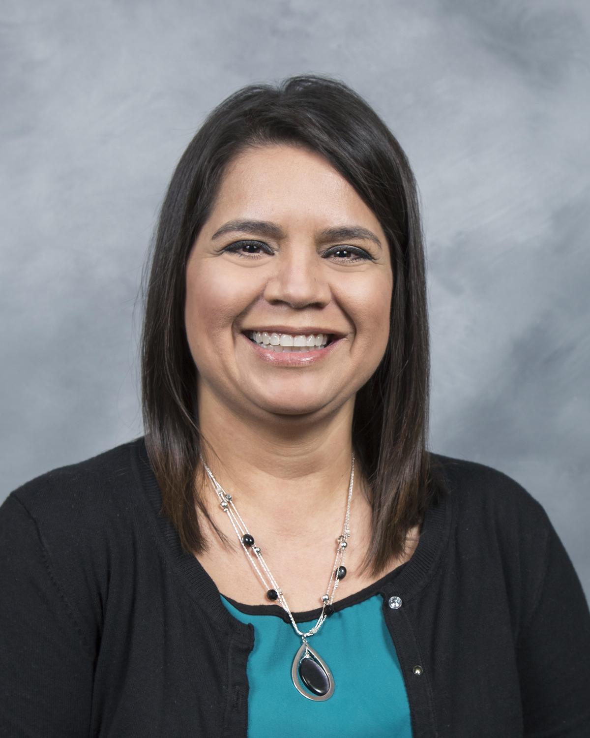 Member   Miriam  Cendejas 