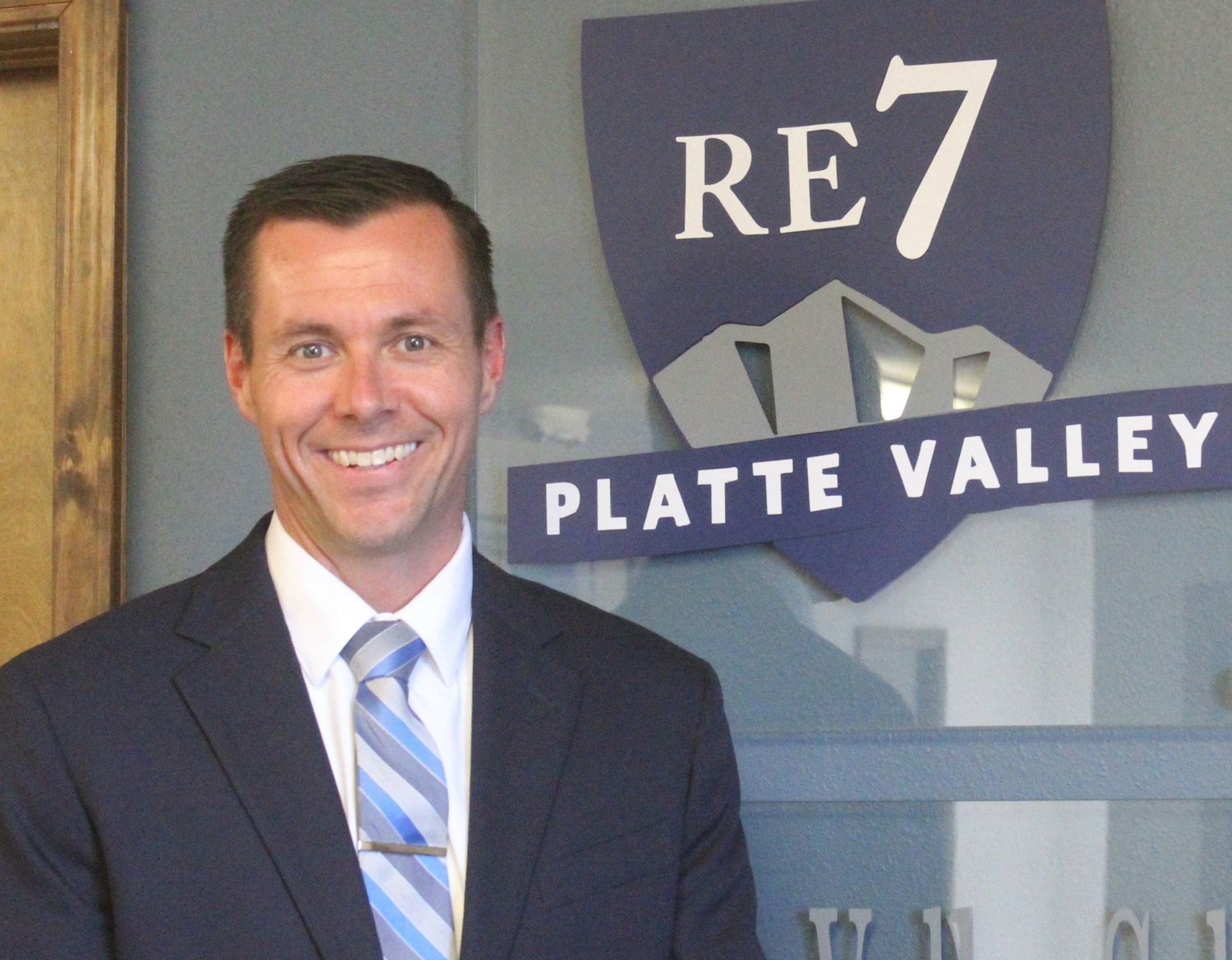 Member  Dr. Jeremy Burmeister