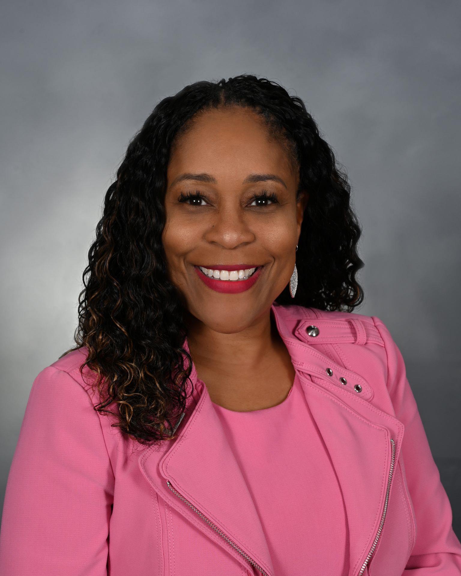 Member  Dr. Jennifer Collier