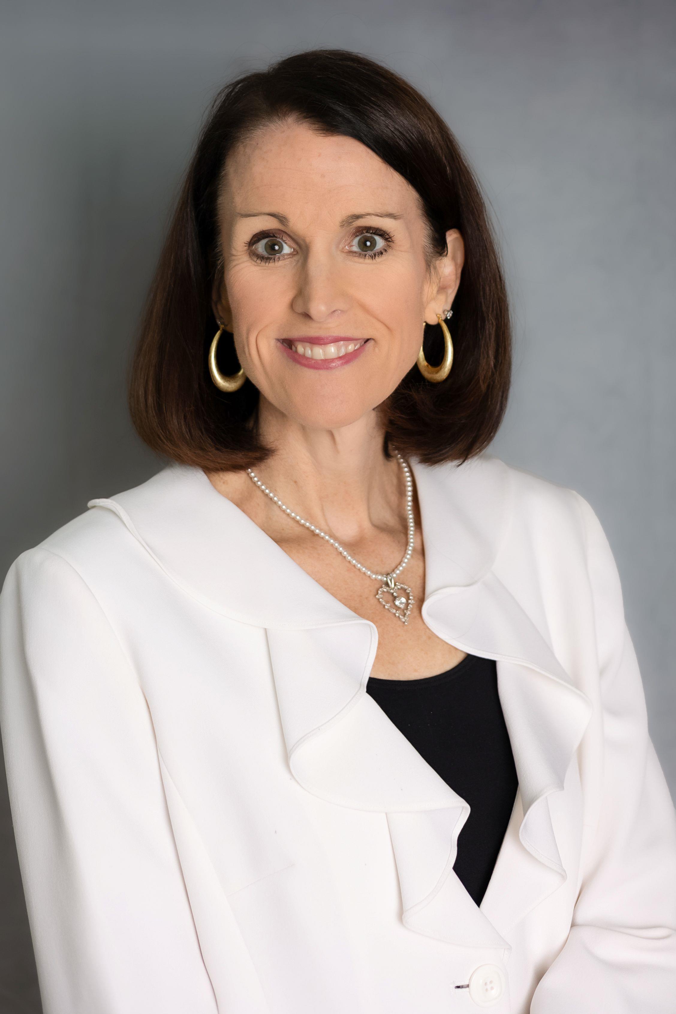 Member  Dr. Holly W Sutherland