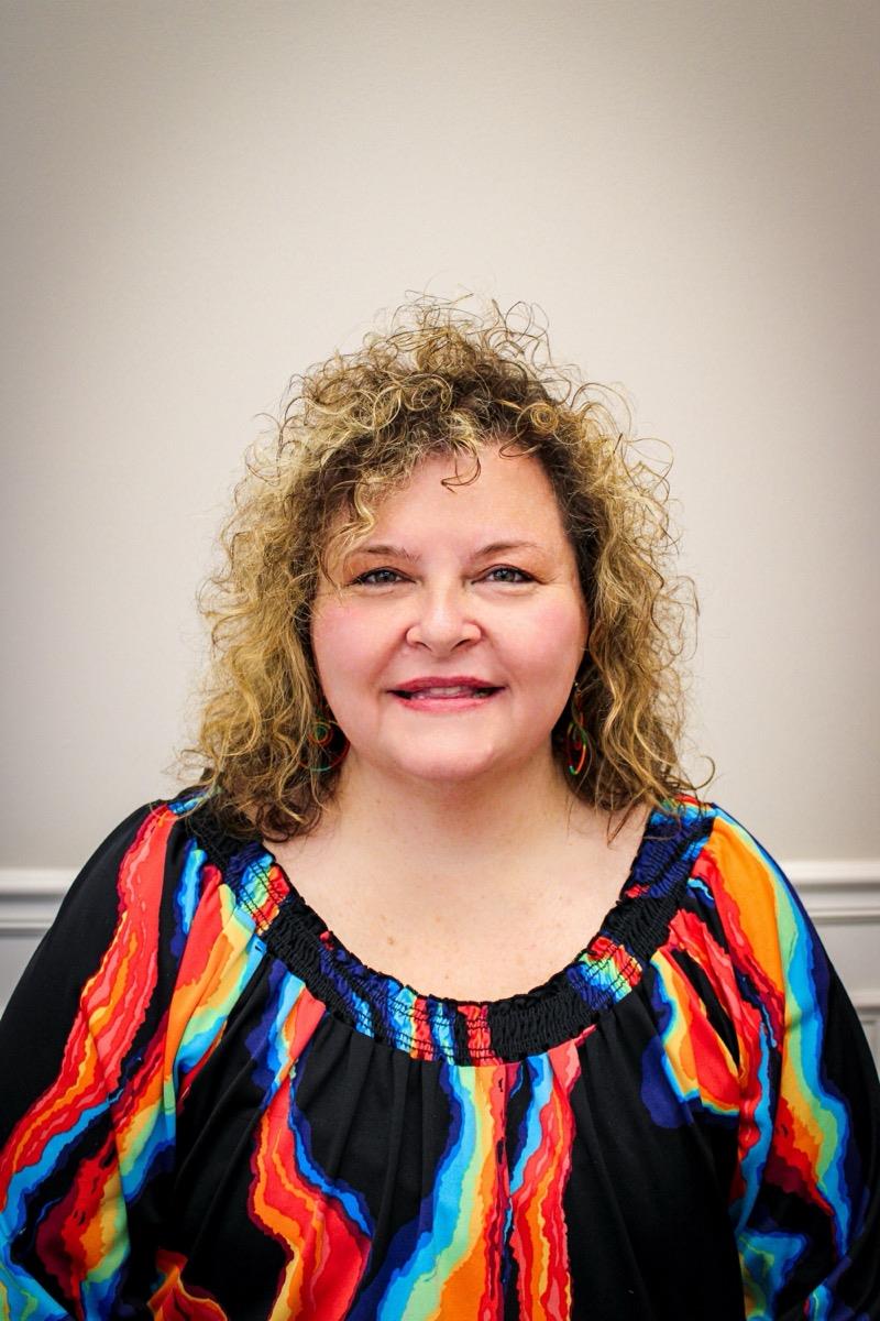 Member  Ms. Carol Ann Guthrie