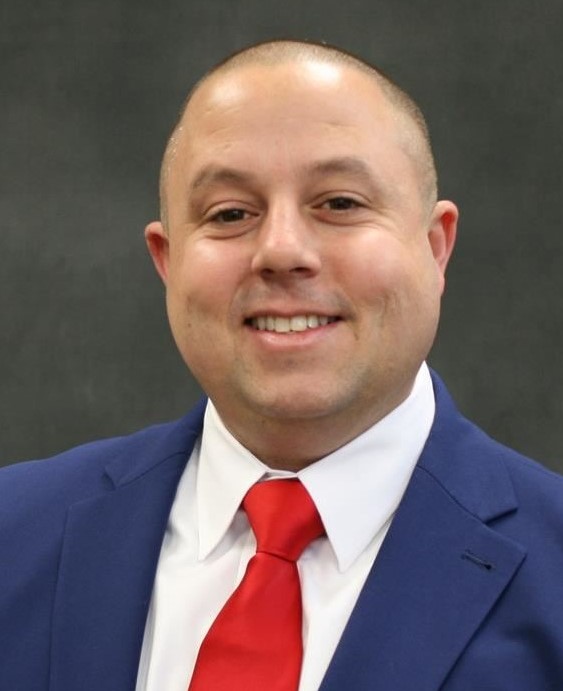 Member  Mike Valdes