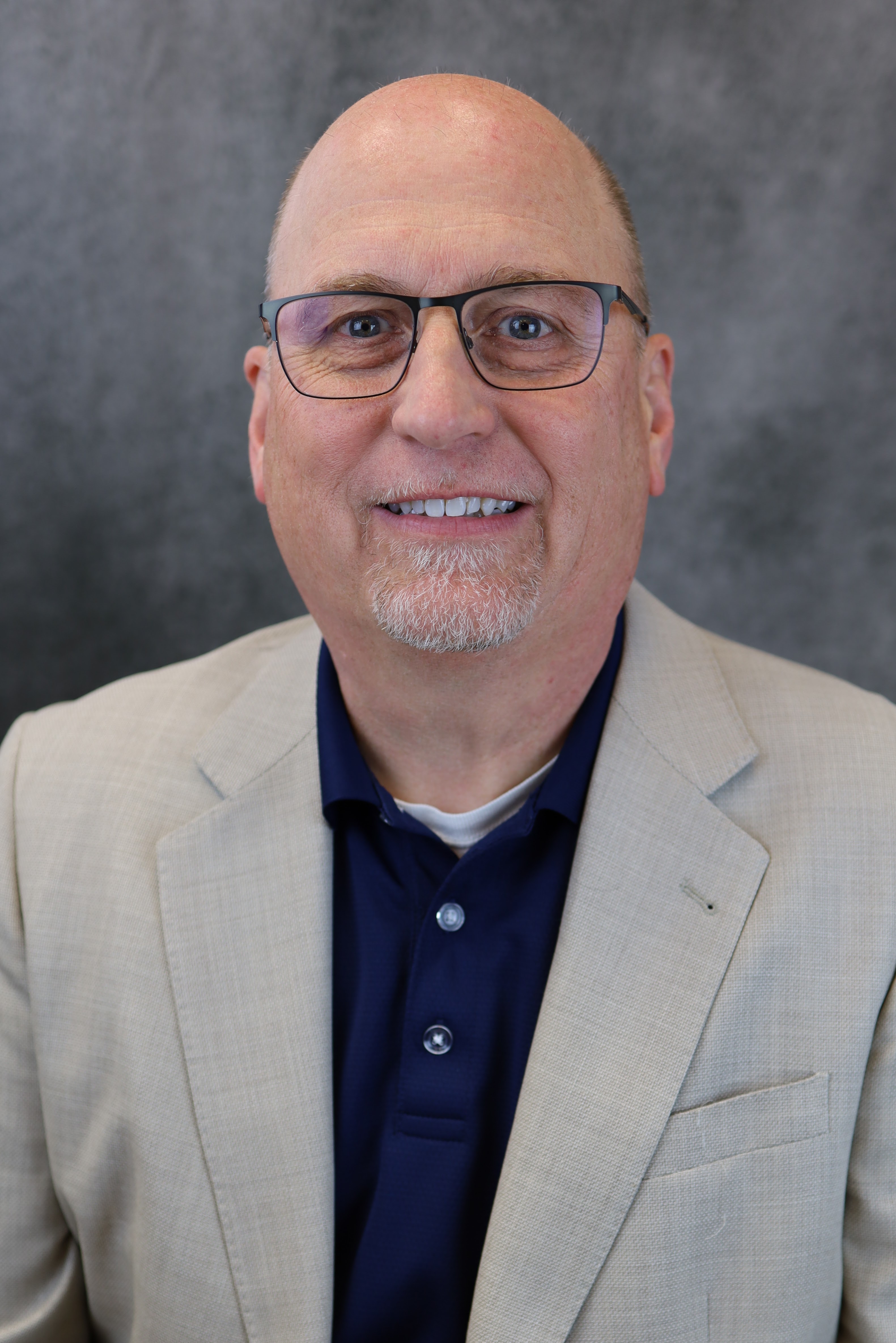 Member   Mike  Moore 