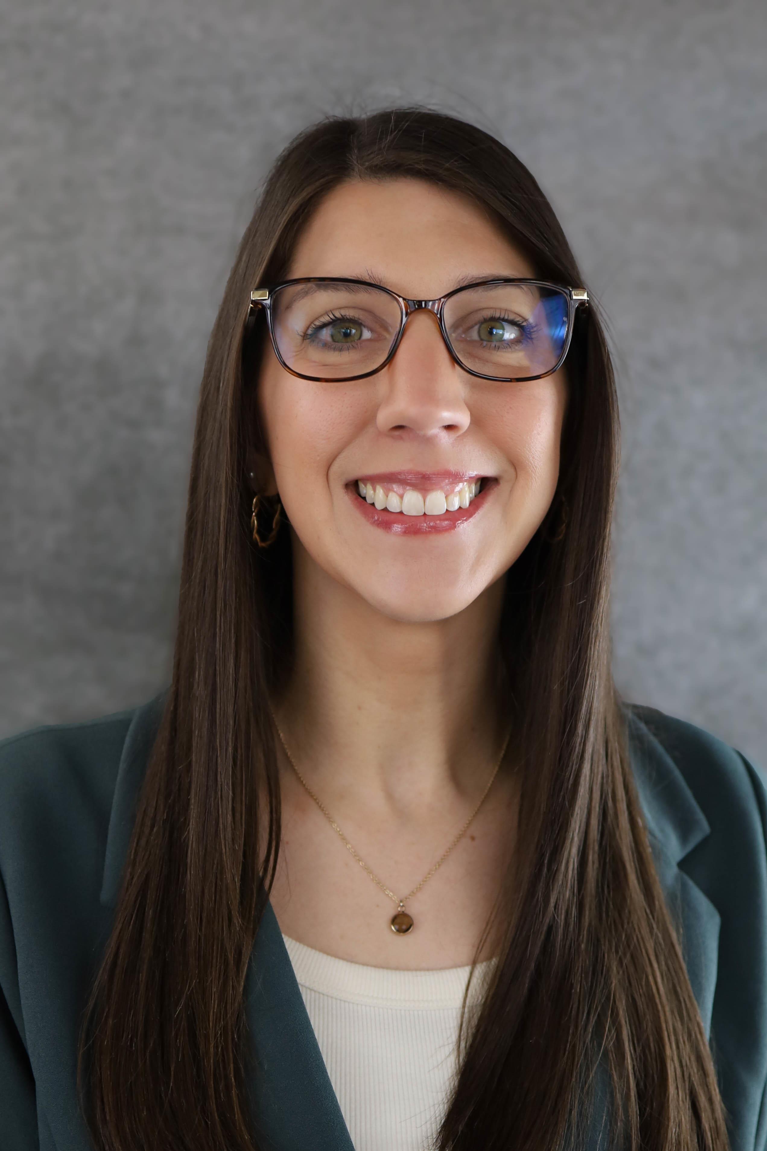 Member  Cassandra Veale