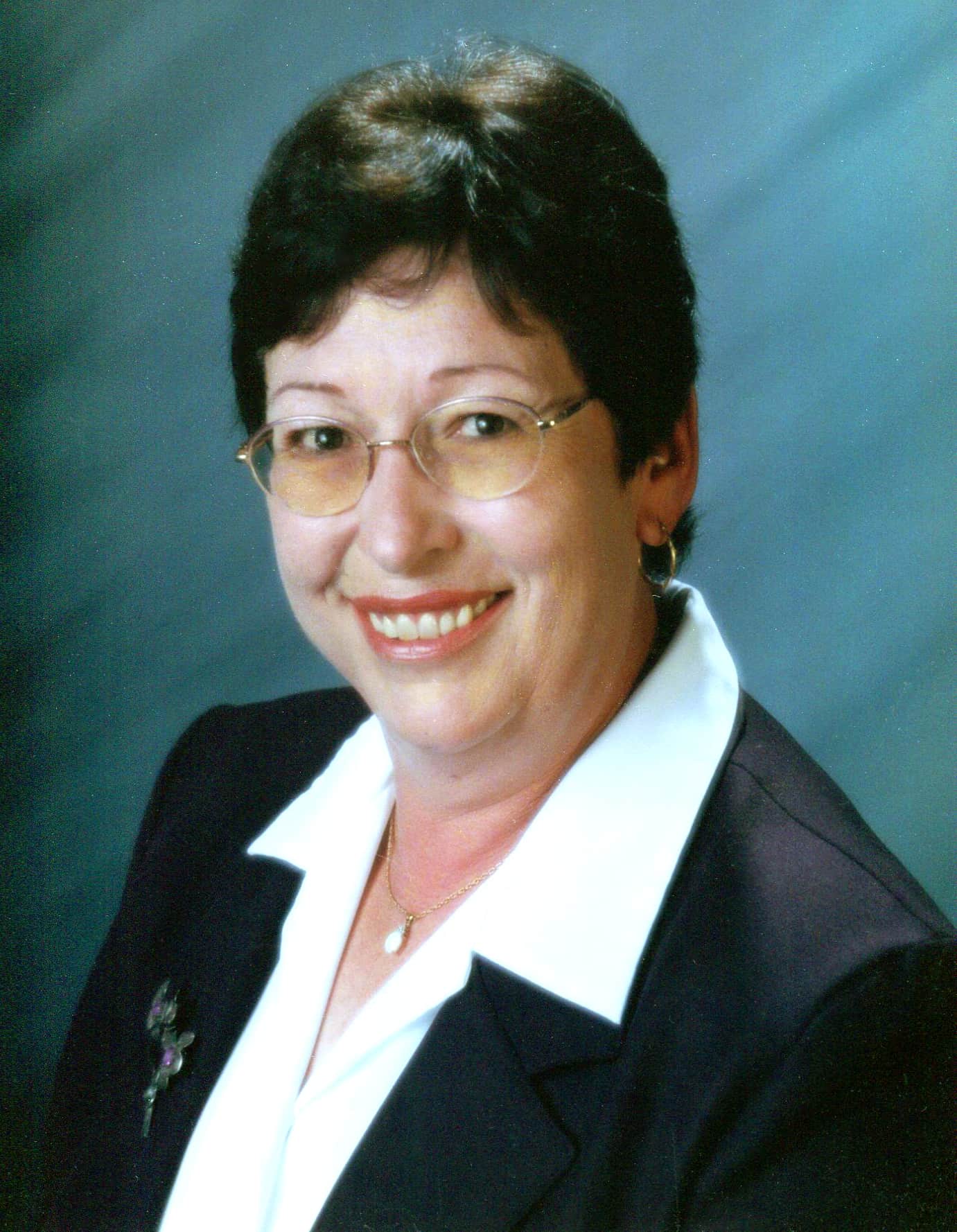 Member  Joan Gardner