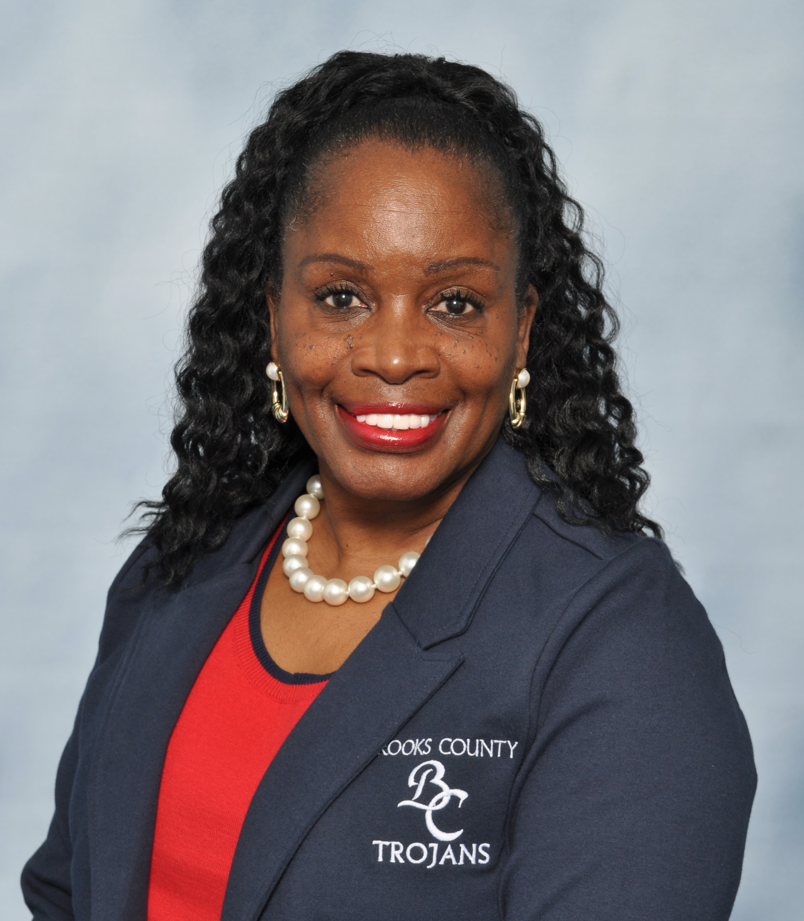 Member  Dr. Elizabeth Diane Thomas 