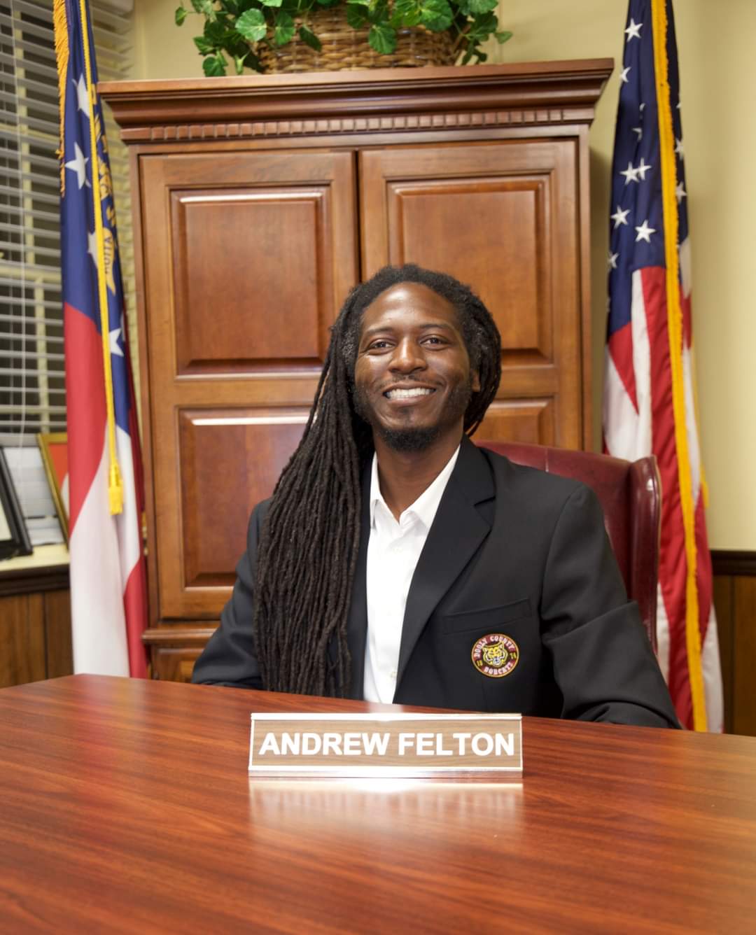 Member  Mr. Andrew Felton II