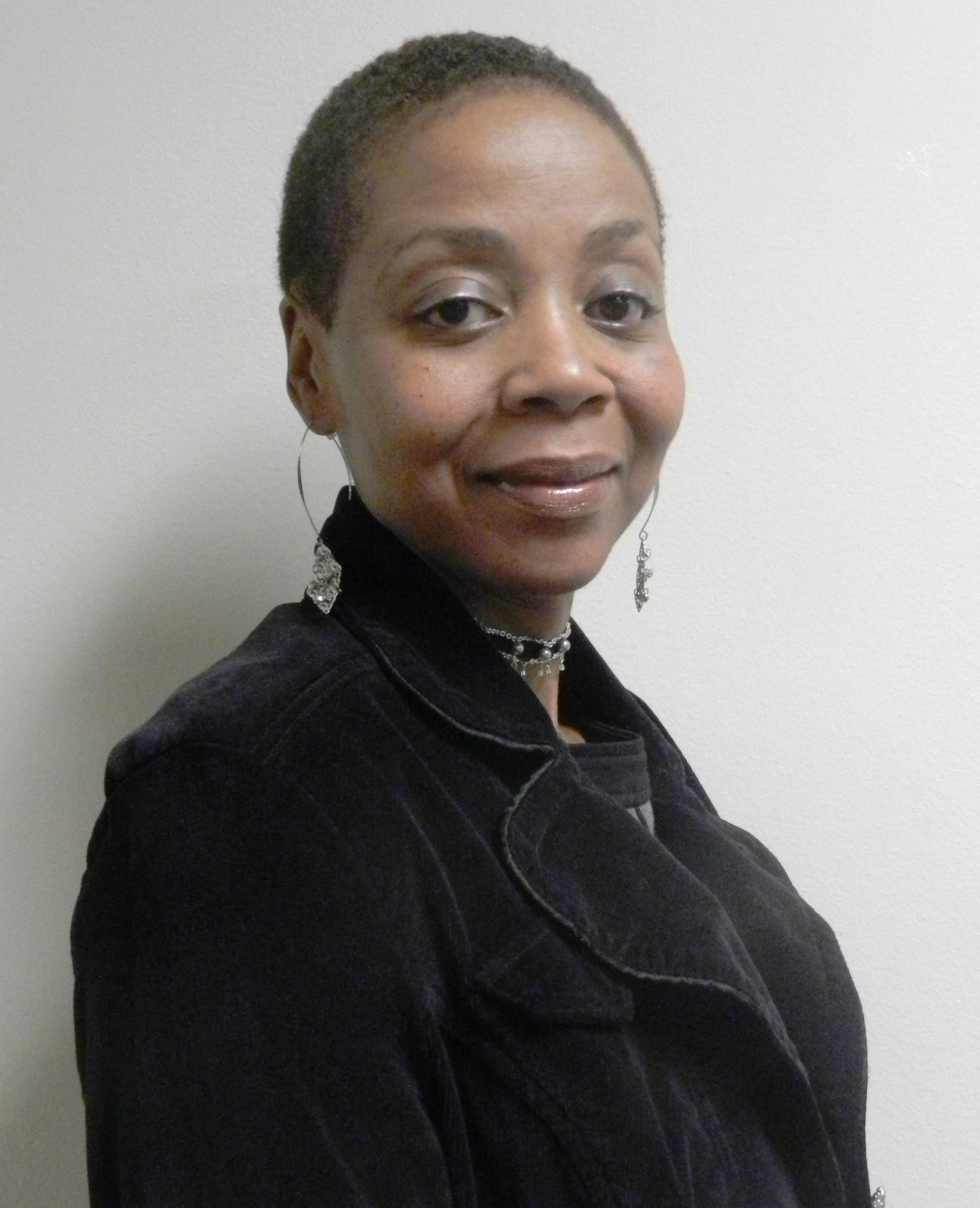 Member  Ms. Michelle Simmons